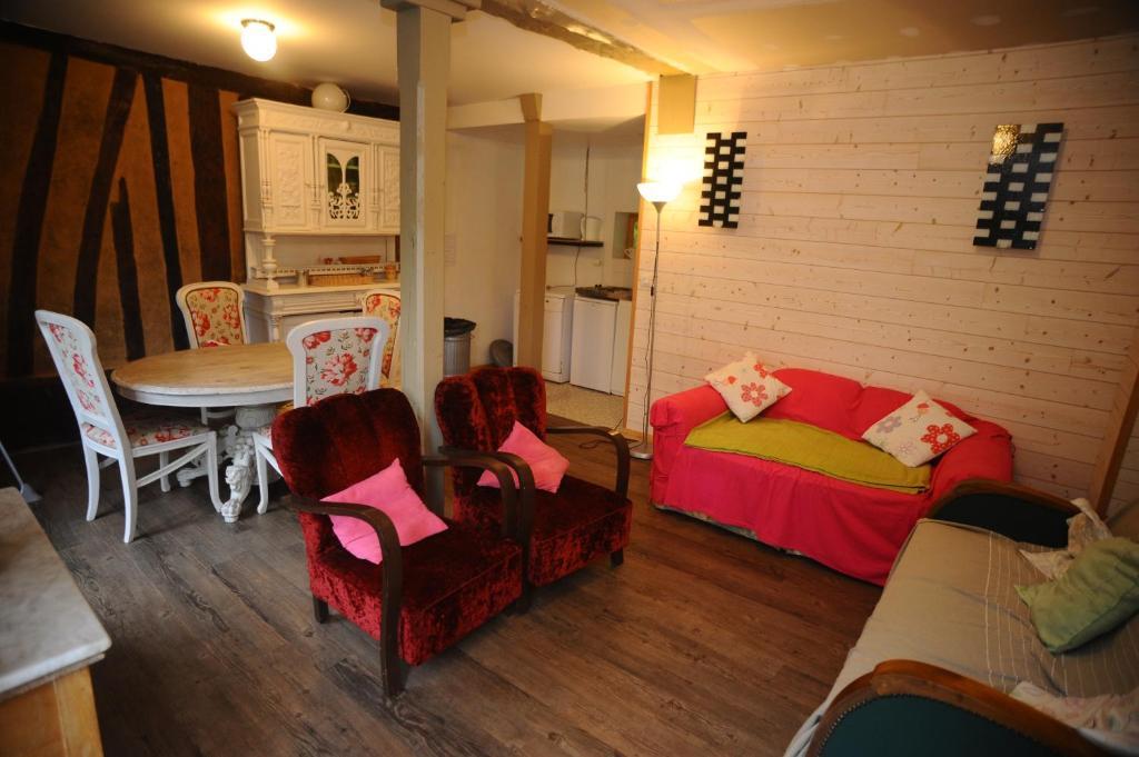 Chateau De Bertreville Bed & Breakfast Bilik gambar